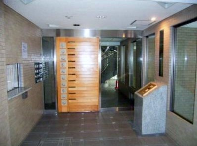 【エントランス】 | フラッツＫ西麻布