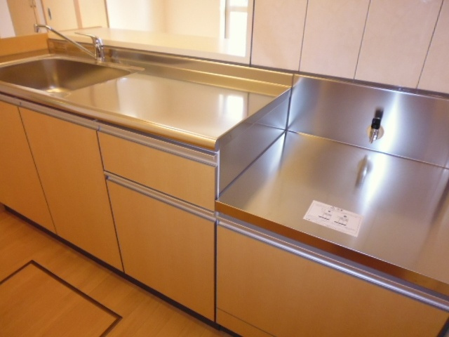 メゾン・コスモス壱番館のキッチン|ガスコンロ設置可