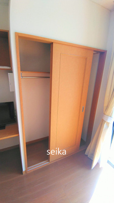 【収納】 | リベル丸山 | 1Fフローリング
2Fカーペット