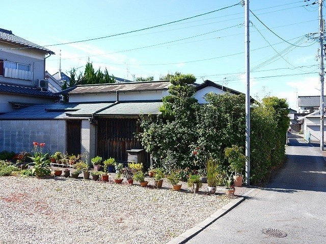 櫟本店舗戸建の外観