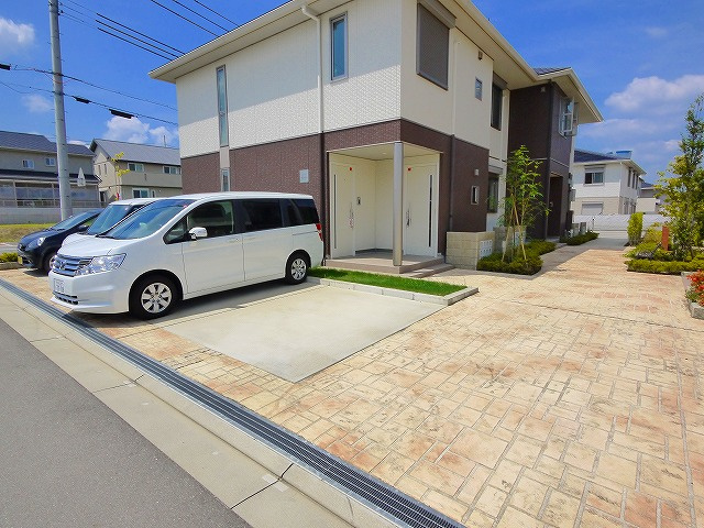 シャーメゾン城山台Ｎの駐車場|駐車場です
