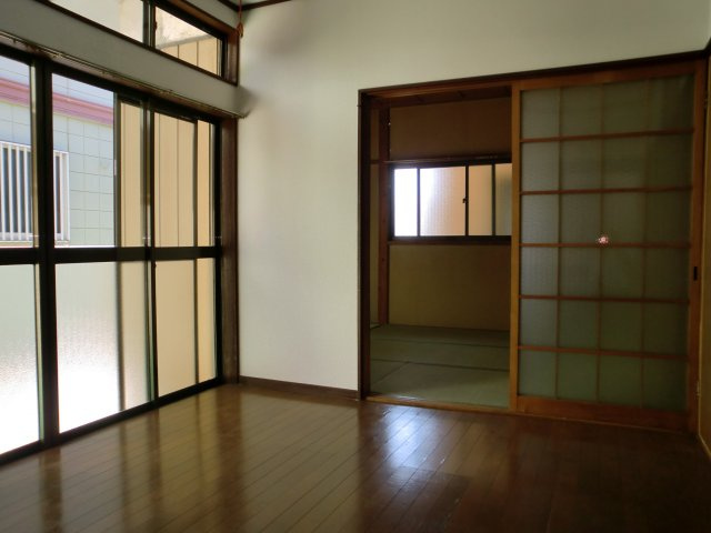 【洋室】 | 長沼ハウス