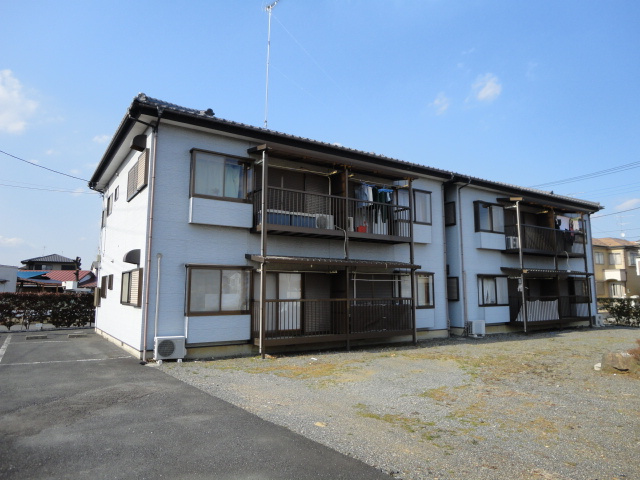 ルーテシアハイツの外観