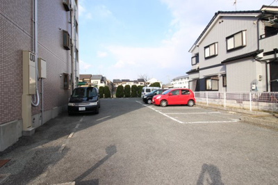 【駐車場】 | ハピネス松岡