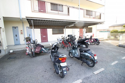 【その他共用部分】 | ハピネス松岡 | ☆屋根付き駐輪場☆