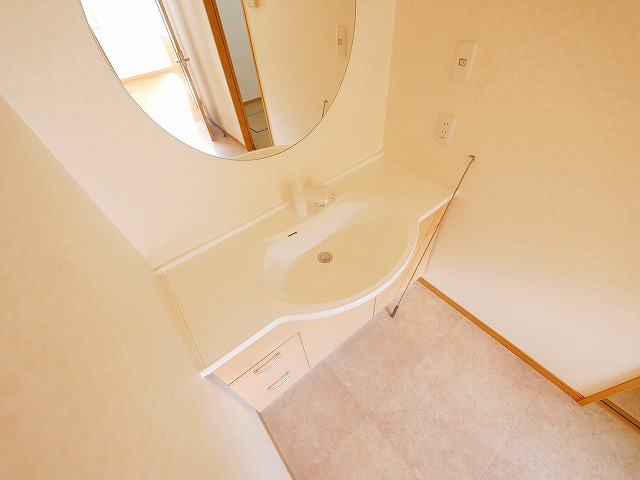 平城山店舗の内装