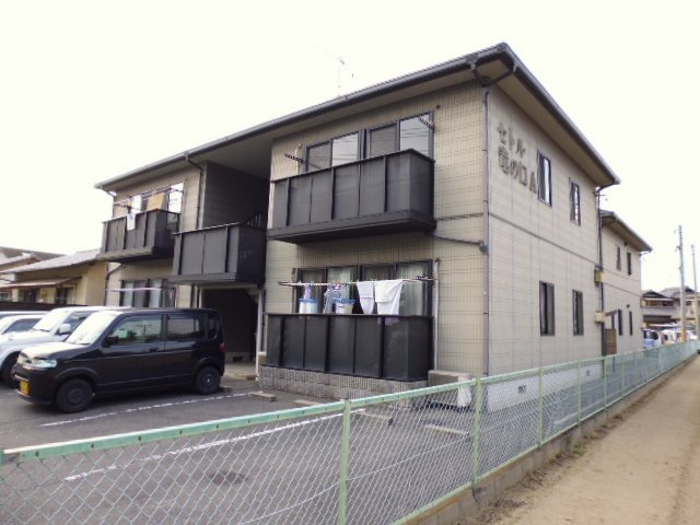 倉敷市連島町連島のアパートの外観