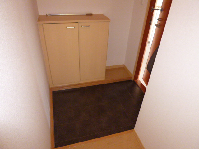 グラスガーデンＢの玄関