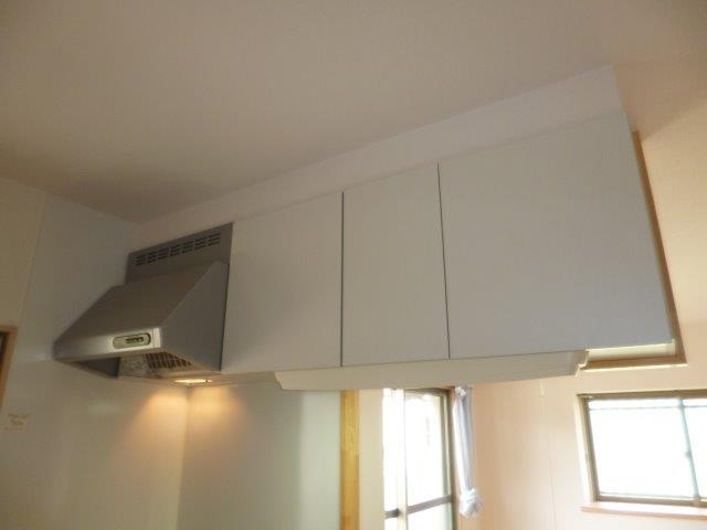 マンションはれのキッチン|キッチン上収納