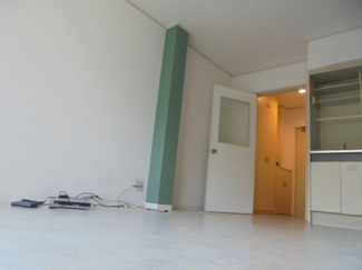 【洋室】 | 千里山ビレッヂ | 洋室７帖★