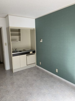 【洋室】 | 千里山ビレッヂ | 洋室７帖★