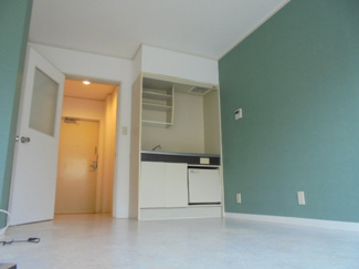 【洋室】 | 千里山ビレッヂ | 洋室７帖★