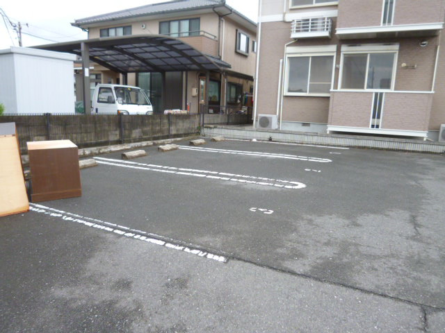 ノボリゾンチーノの駐車場