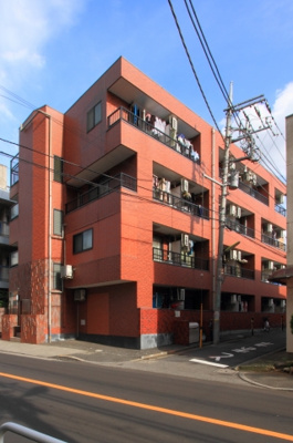 【外観】 | 給田ハイツ明和 | 外観タイル貼りで日当り良好です。