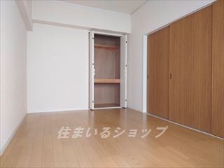 広島市安佐北区口田４丁目の賃貸マンションの寝室