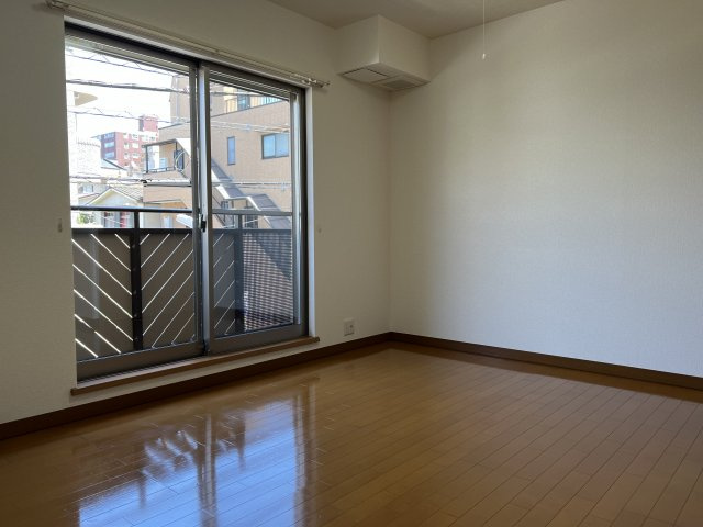 ブルーラグーンの洋室