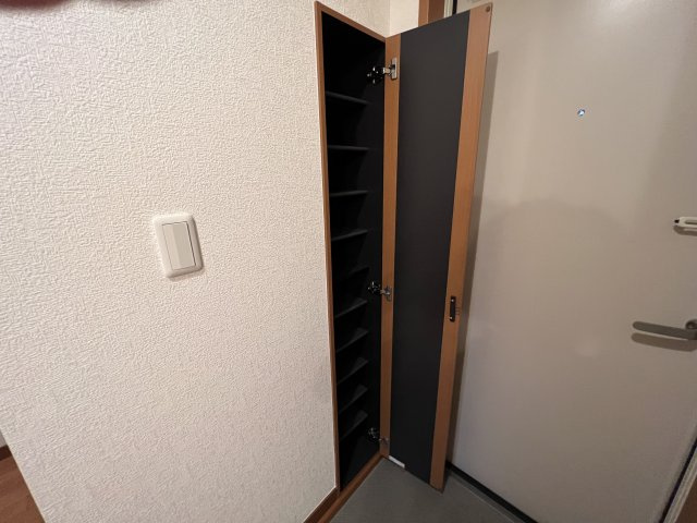 ブルーラグーンの玄関