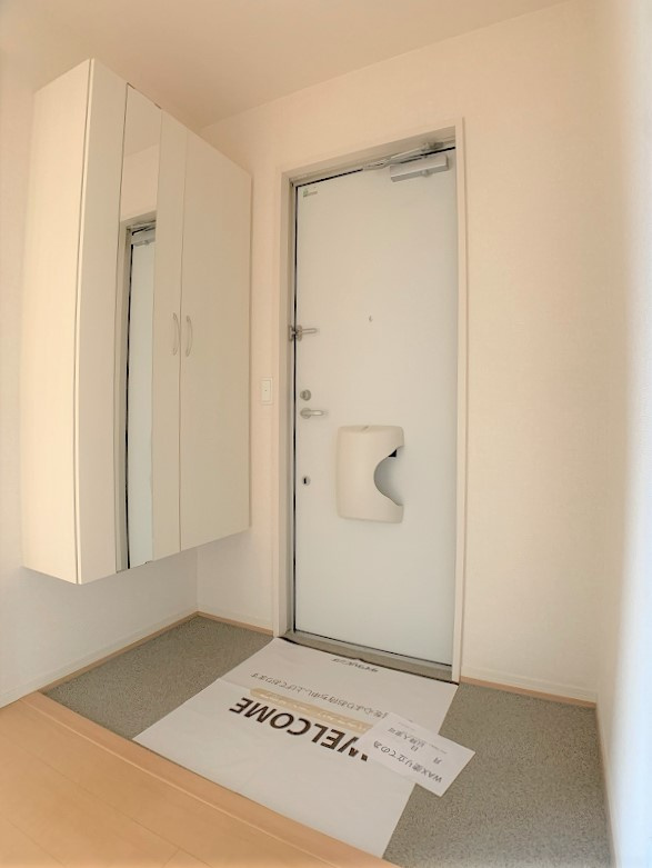 シャールポンドⅤの玄関