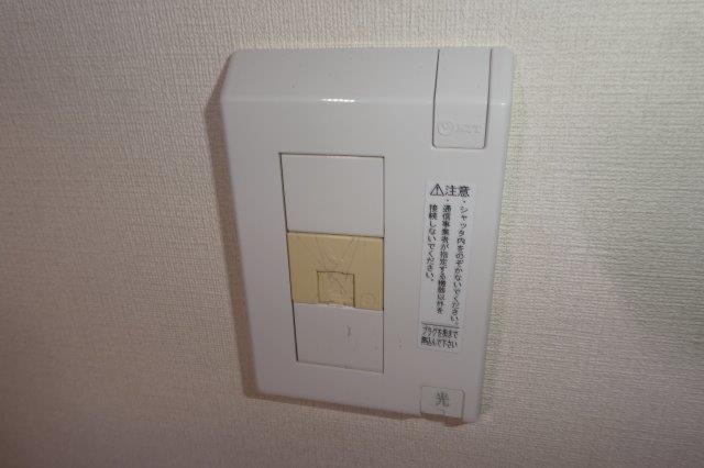 野田マンションＤの設備|電話モジュラー