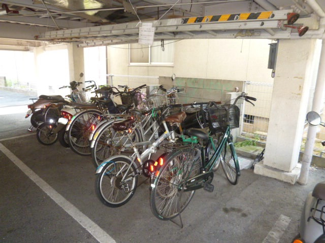 野田マンションＤのその他共用部分|自転車置き場