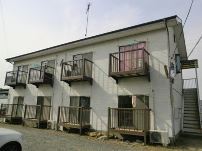 【外観】 | 藤ハイツ | 高瀬町　駐車場1台無料　和室8帖　駅まで徒歩12分　家賃1ヶ月無料　フリーレント物