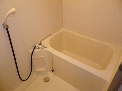 【浴室】 | メゾンルミエール