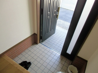 【玄関】 | 春木南浜町林様邸貸家