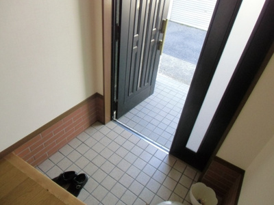 【玄関】 | 春木南浜町林様邸貸家