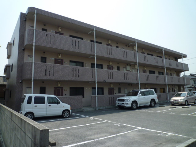 総社市中央１丁目の賃貸マンションの外観