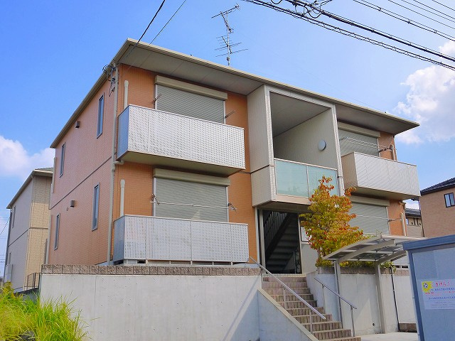 スプリングヒルズⅢの外観