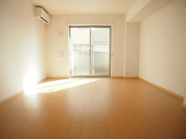 クラスターヒル・Ⅱの居間・リビング