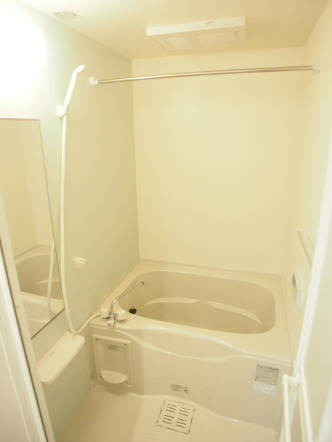 クラスターヒル・Ⅱの浴室