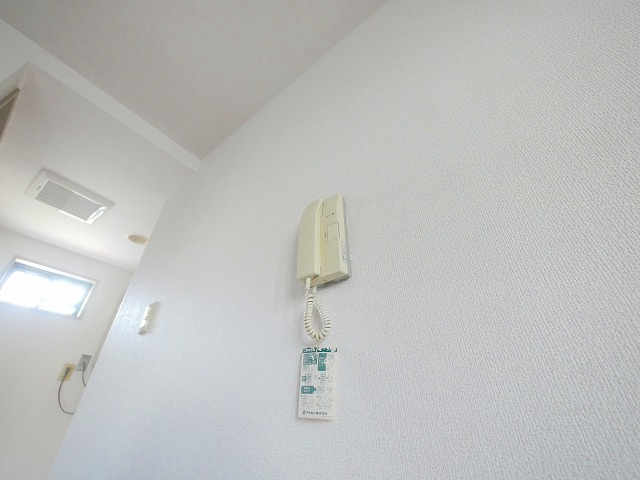 ヴィル・コンフォート大宮のセキュリティ|モニター付きインターホンです