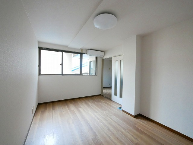 ヴィル・コンフォート大宮の洋室|広々とした洋室です