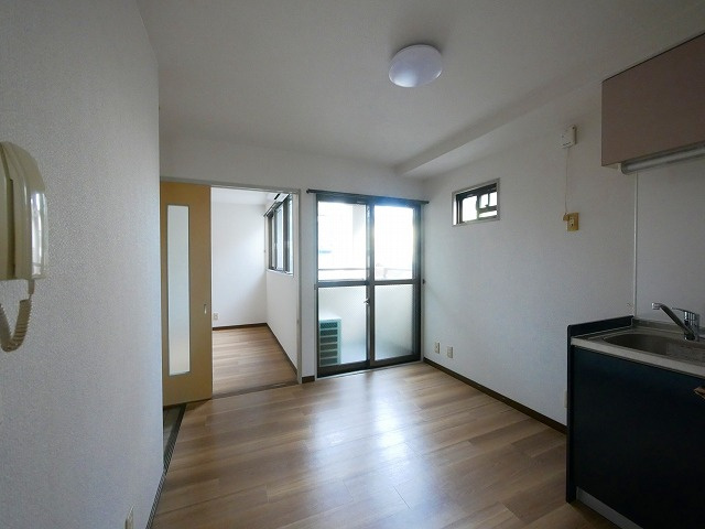 ヴィル・コンフォート大宮の居間・リビング|居間です