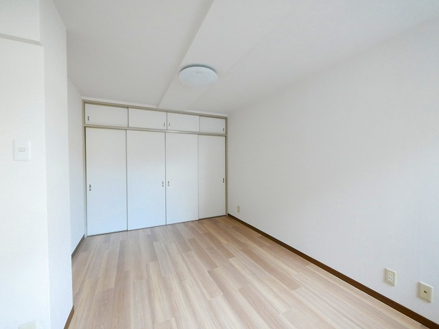 ヴィル・コンフォート大宮の洋室|使い勝手のいい洋室です