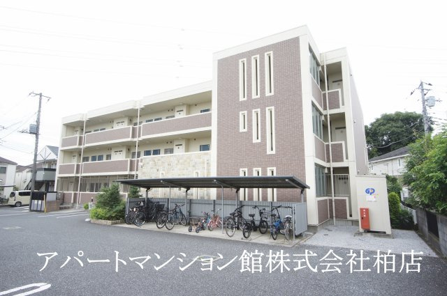 ゾーネンブルーメ・ノインの外観