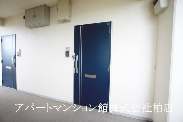 ゾーネンブルーメ・ノインの玄関