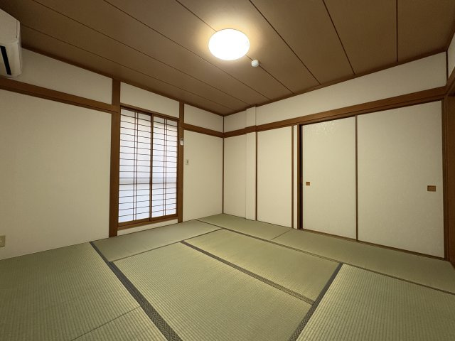 メイプルマンションの洋室