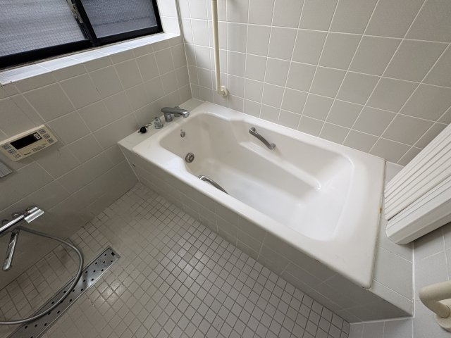 メイプルマンションの浴室