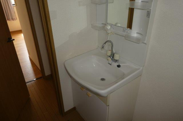 シャトー秋桜Ｂの独立洗面台