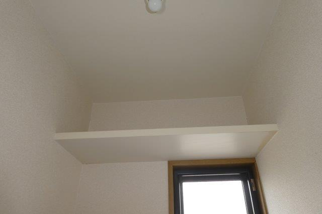 シャトー秋桜Ｂのトイレ|トイレ棚