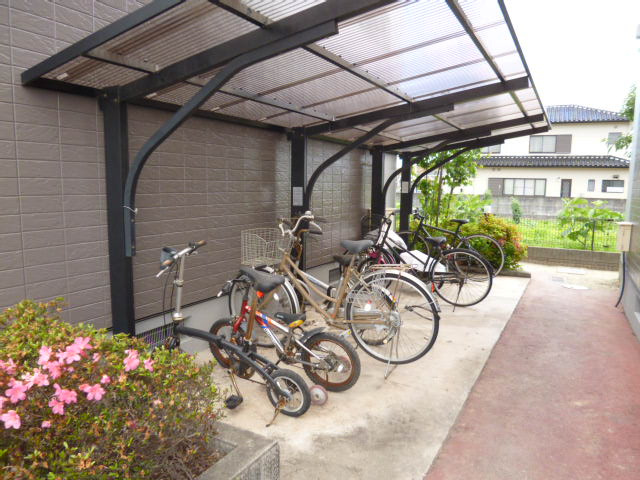 シャトー秋桜Ｂのその他共用部分|自転車置き場