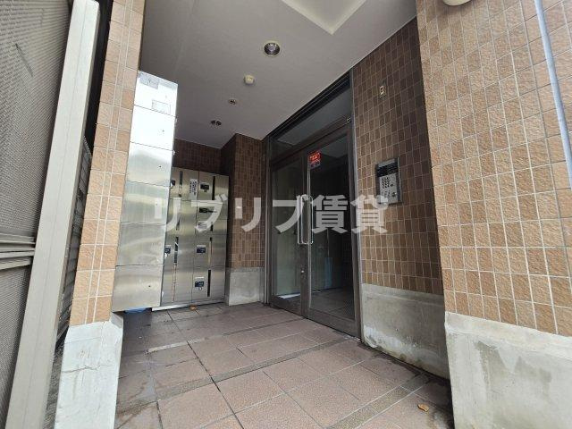 本町アンディのエントランス