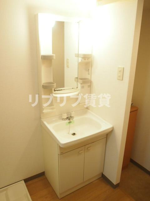 本町アンディの独立洗面台