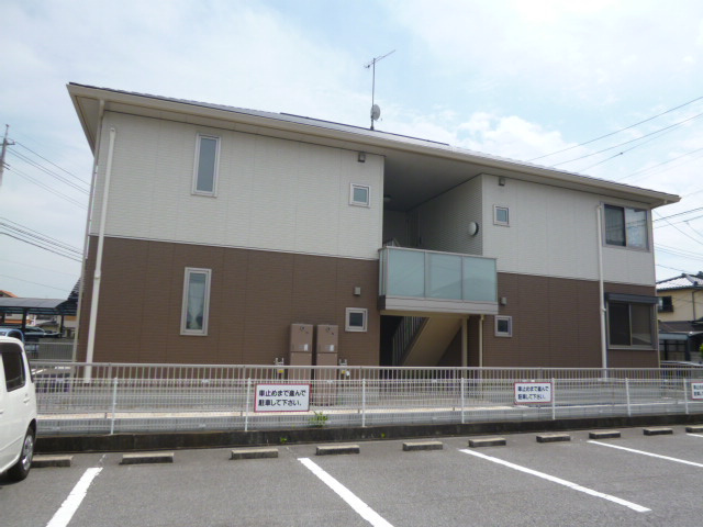 エクラシエの駐車場