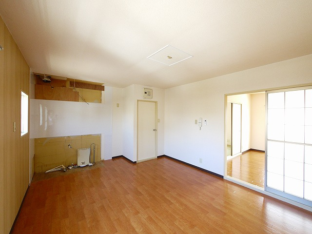 グリーンコーポ　Ａ・Ｂの居間・リビング