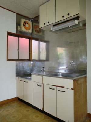 【キッチン】 | ニューアイランドハイツ | ＜ニューアイランドハイツ＞