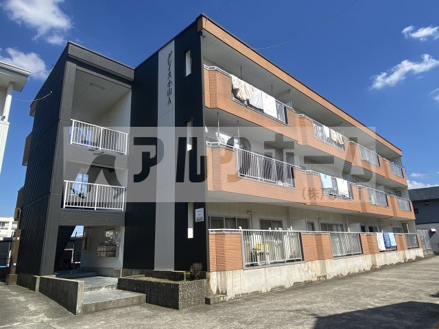 グレイス小山 Aの外観