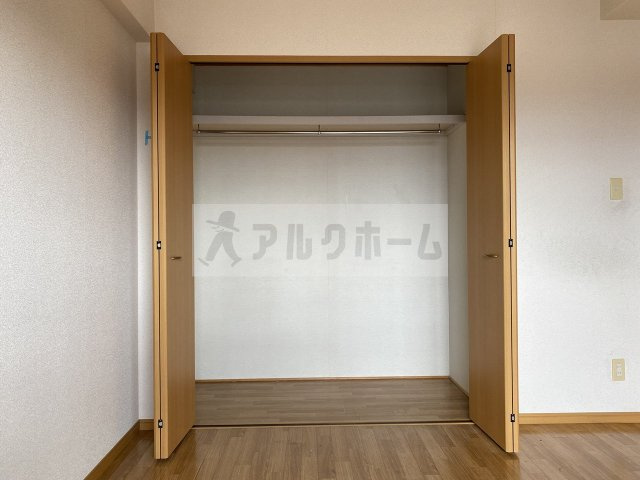ヴァートゥールーツの収納